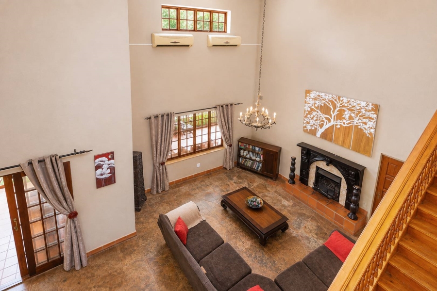 5 Bedroom Property for Sale in Schoemansville North West